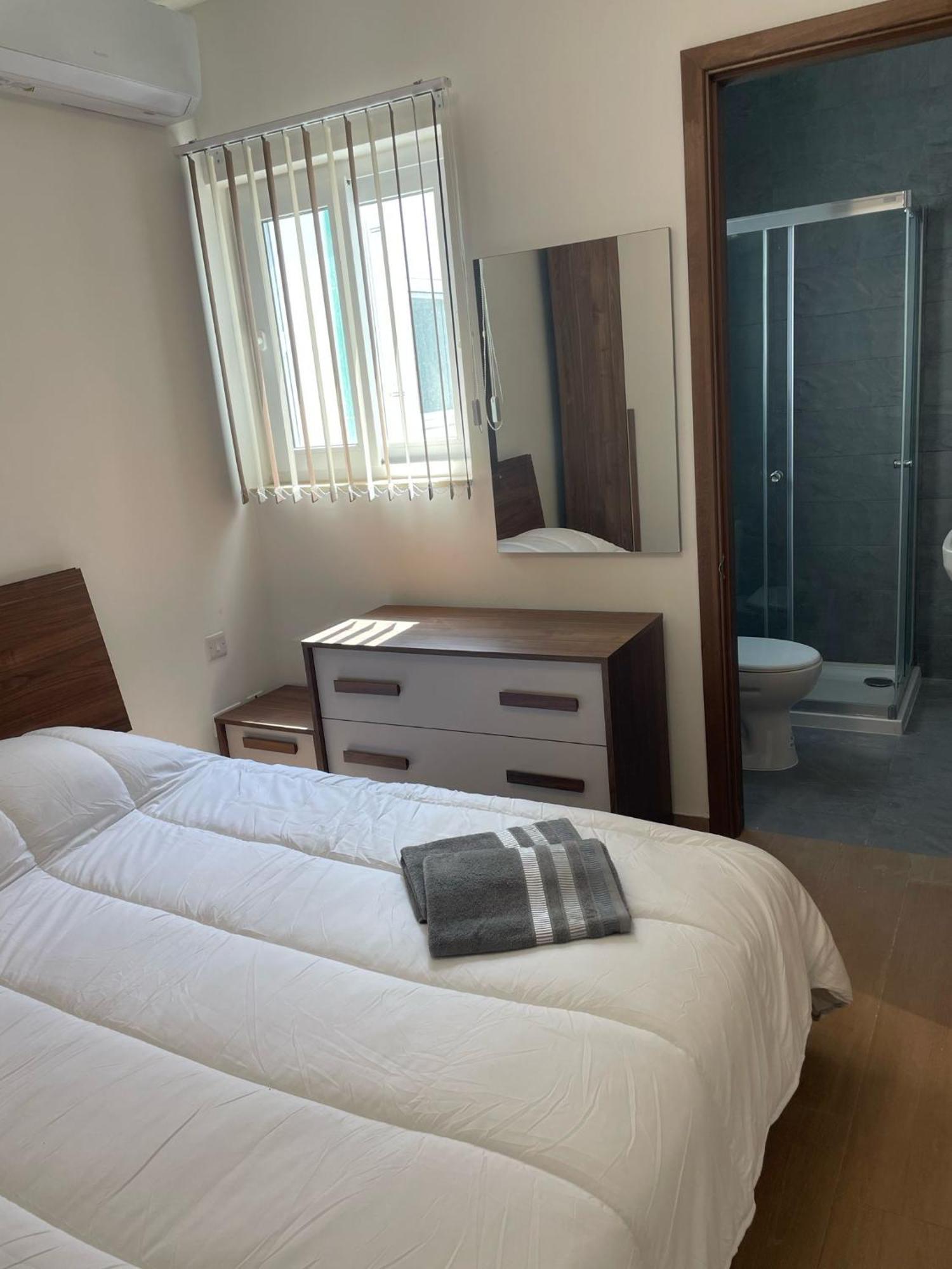 Three Bedroom Penthouse San Ġwann Kültér fotó